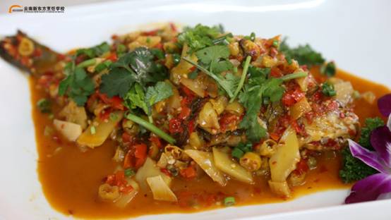 小编支招：如何免费获取一份美食福利