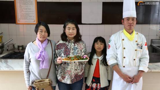 小编支招：如何免费获取一份美食福利