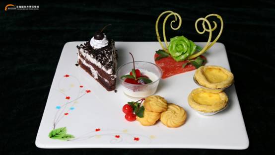 惊呆了！原来新东方的厨师是这样……  