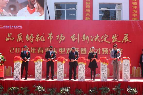 这个职业全国缺口近1000万 中央明确指出提高待遇