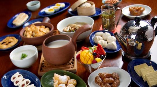  餐饮行业者必看：两会餐饮代表提出的七大议题 