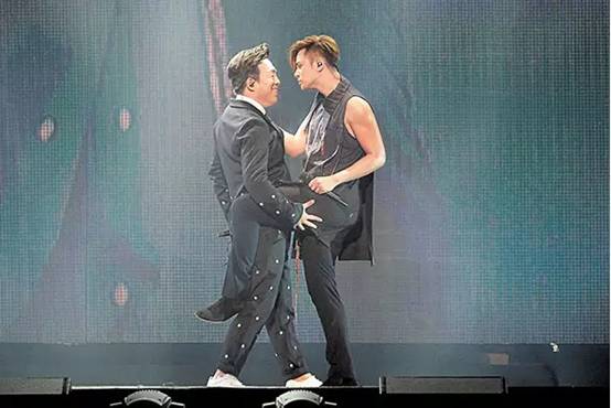 深扒黄渤过去，原来有这么多人设