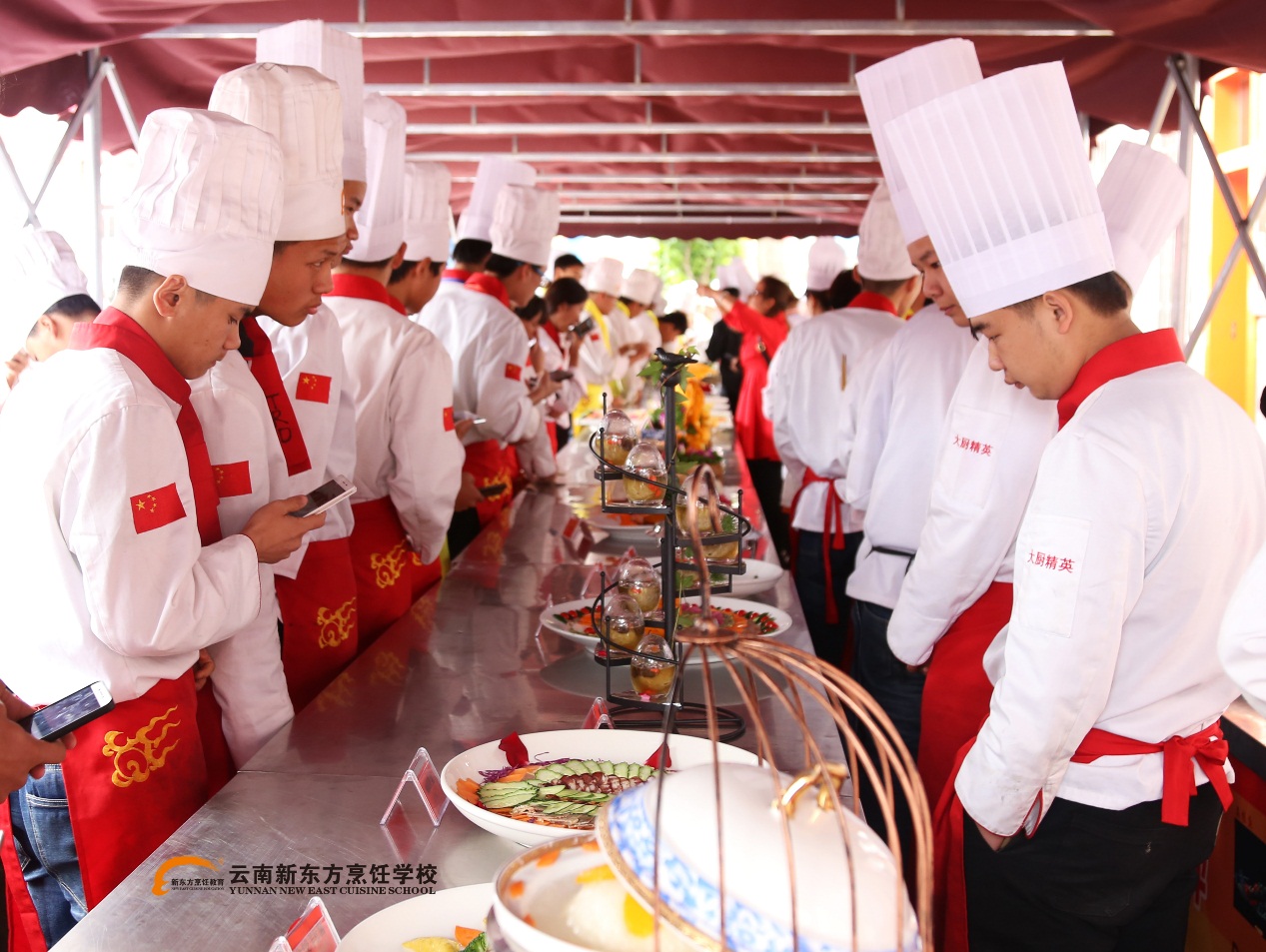 2017昆明五华职工“七十二行大练兵，三百六十行出状元”餐饮竞赛圆满举行