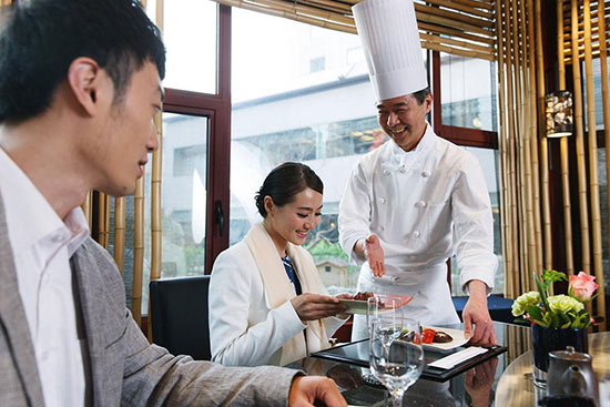 做厨师你想月薪3k,还是月薪1w?