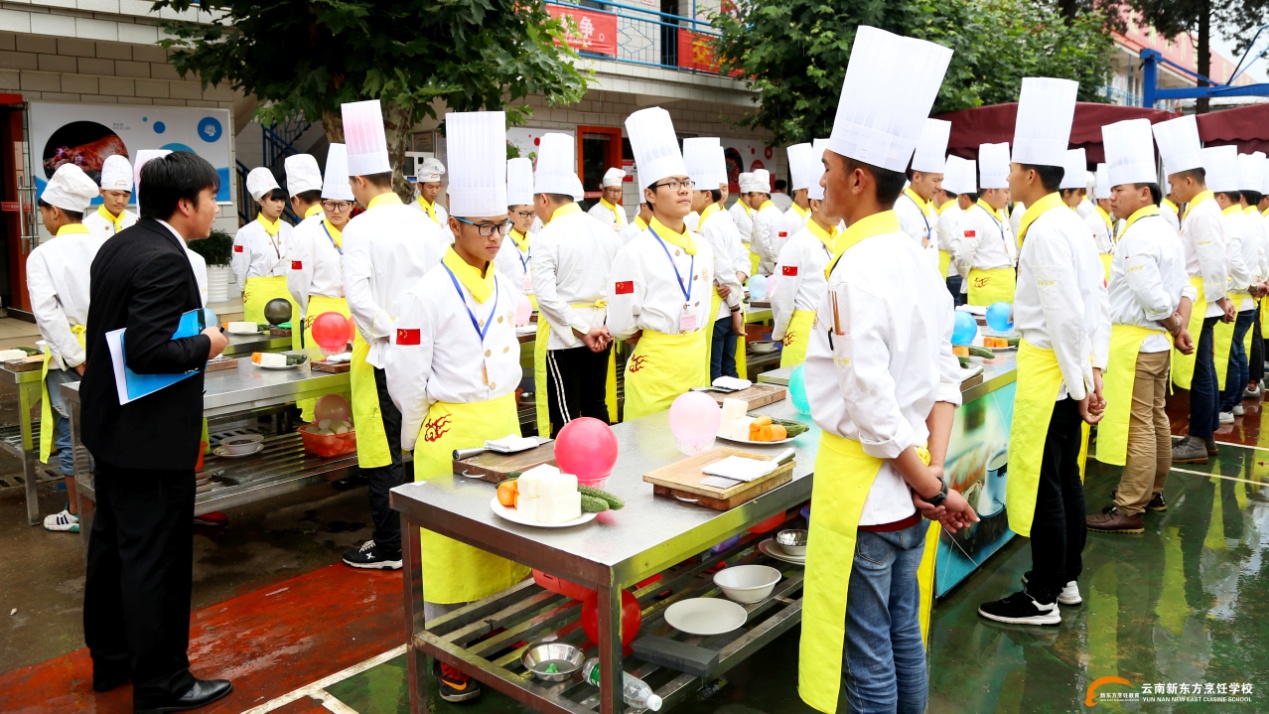 中考结束来这里，你就有可能成为下一个“绝世高手”