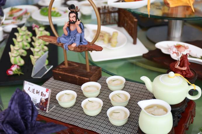 扛鼎巨献 宴席展台独领风骚