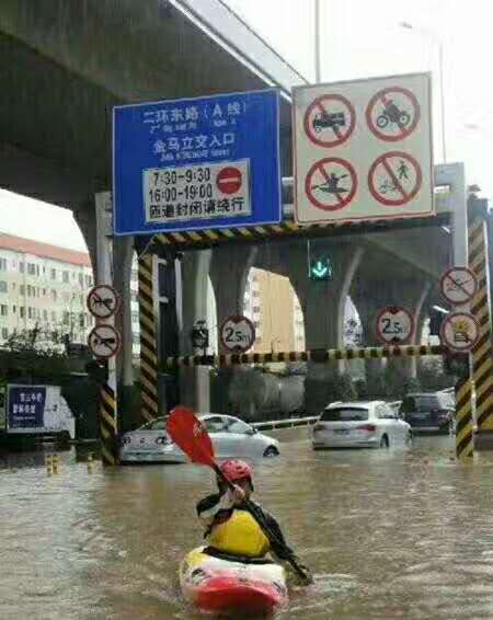 史诗级巨作：陪你到昆明看一看海