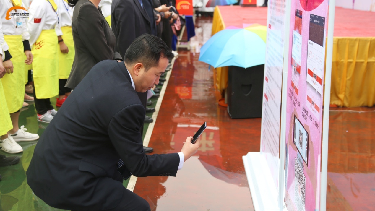 不让贫困羁绊梦想 “新起点筑梦公益”在行动