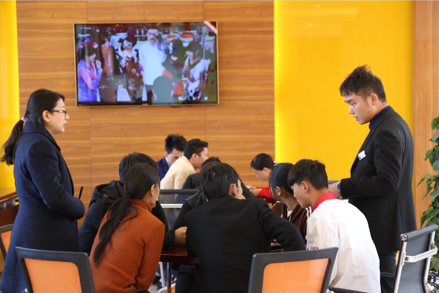  云南新东方正式开学第一天